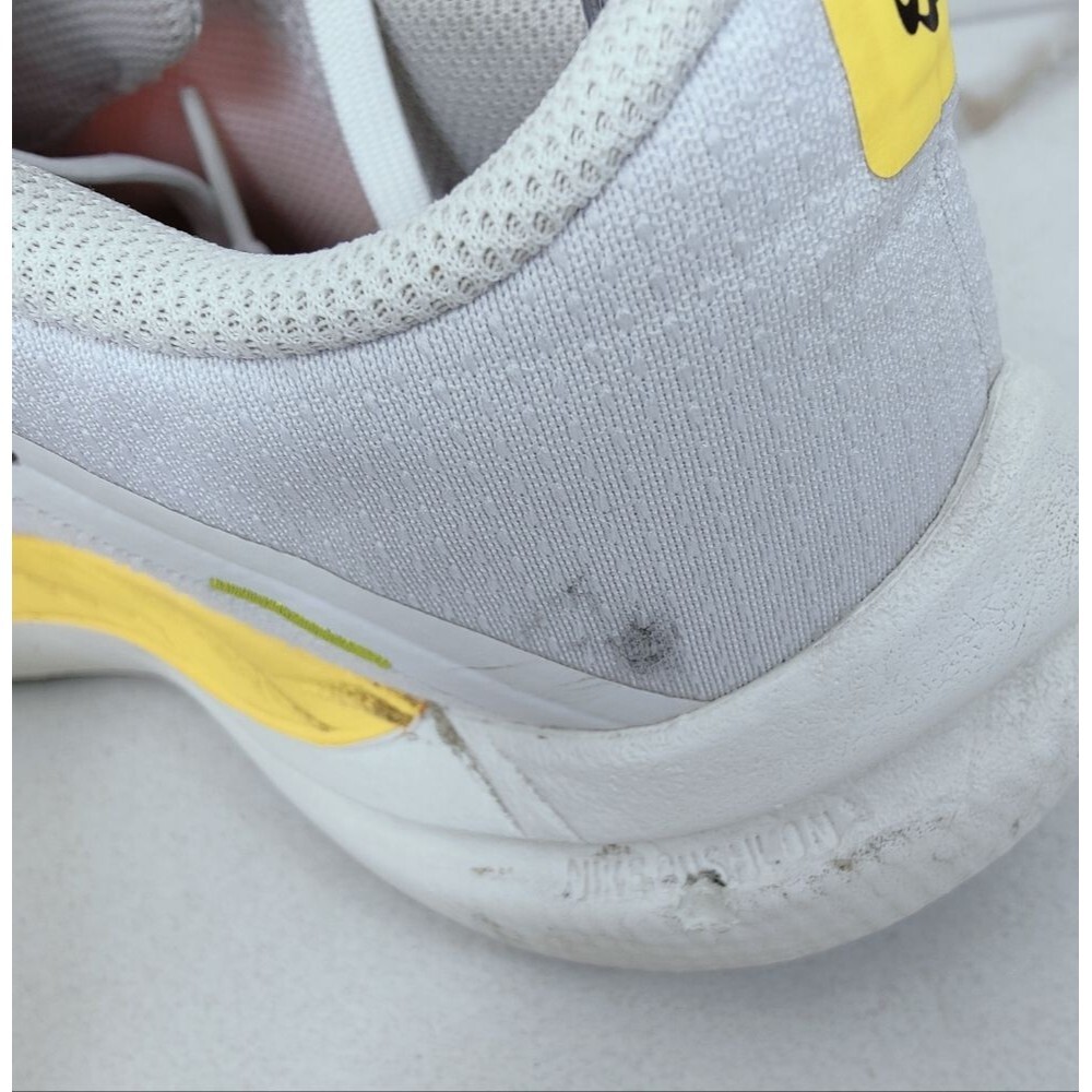 Nike Women's Zoom Winflo 10 White Citron Pulse Running Shoes Sneakers, Sz 7.5 - Picture 15 of 16